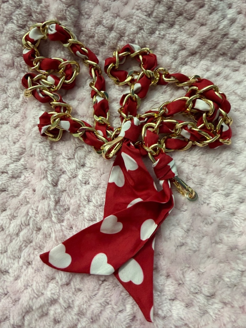 Red Heart Scarf Chain Phone Crossbody